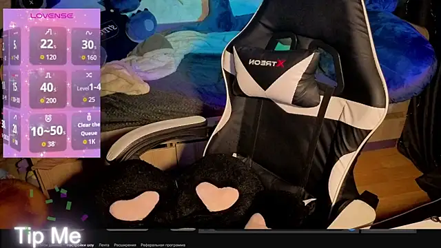 Mini Lady1 online show from April 18, 2026, 7:07 pm