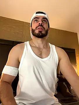 Snapshot of AxelThompson_ chatting on September 30, 2025, 11:26 am AxelThompson online show from September 30, 2025, 11:26 am