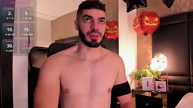 AxelThompson  online show from October 24, 2025, 12:23 pm