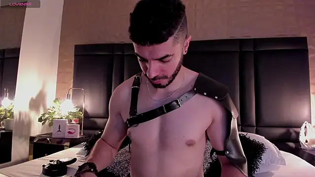 AxelThompson  online show from November 1, 2025, 11:34 am