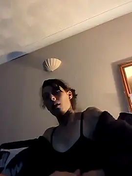 DarkAngelz1 online show from June 15, 2026, 2:36 am