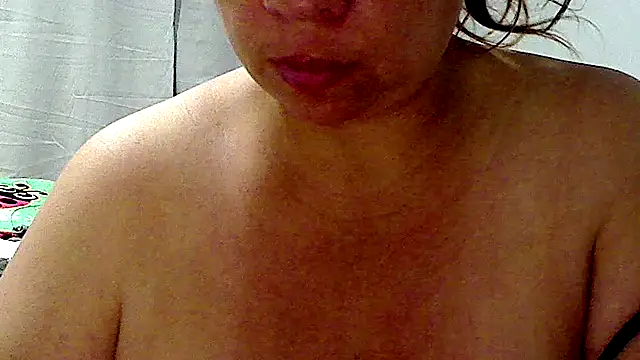 luciana69hot online show from December 2, 2025, 1:39 pm