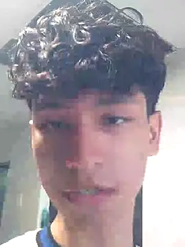 Jean200600 online show from September 12, 2025, 8:20 pm