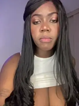 Snapshot of Alexia_24 chatting on June 27, 2026, 4:06 am Alexia 24 online show from June 27, 2026, 4:06 am