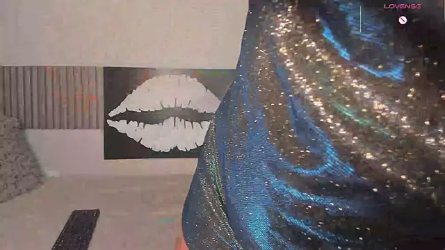 Hailey-Fox online show from February 12, 2026, 1:39 pm