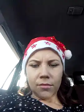 YOURLIKAA online show from December 23, 2025, 5:05 am