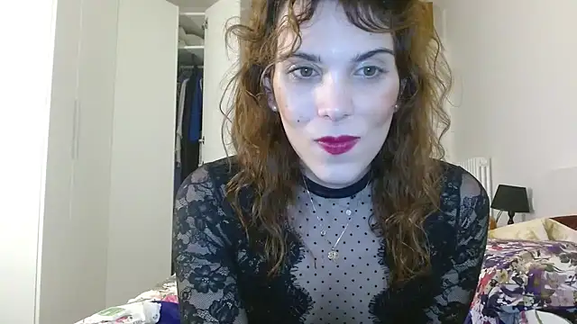 refem9 online show from September 30, 2025, 4:01 pm