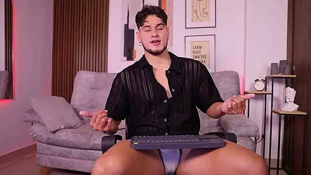 DaviesBrown online show from October 3, 2025, 9:01 pm