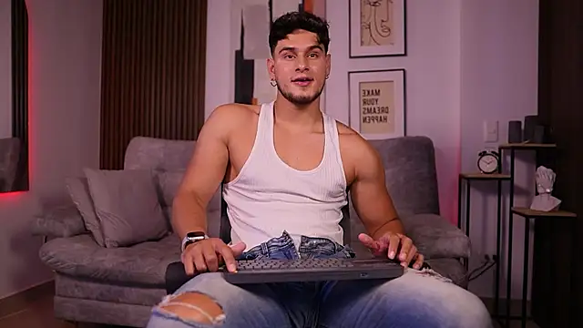 DaviesBrown online show from October 11, 2025, 8:29 pm