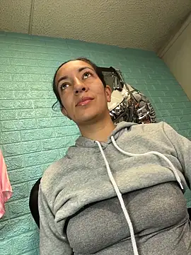 SALOME KORLAND online show from October 27, 2025, 11:47 am