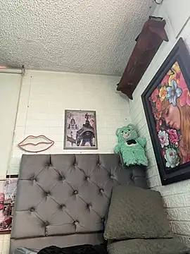 SALOME KORLAND online show from February 3, 2026, 6:57 pm