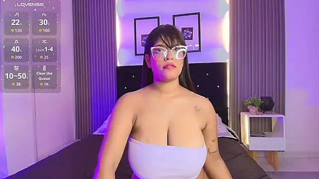 ashlycarteer online show from October 1, 2025, 6:58 pm