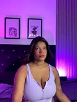 ashlycarteer online show from December 19, 2025, 6:59 pm