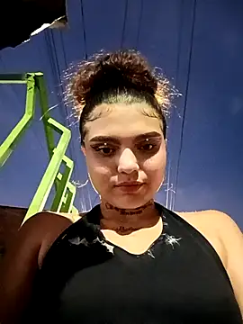 Alis 1327 online show from October 12, 2025, 11:15 pm