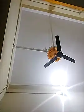 ranisingh1234 online show from September 9, 2025, 6:46 am