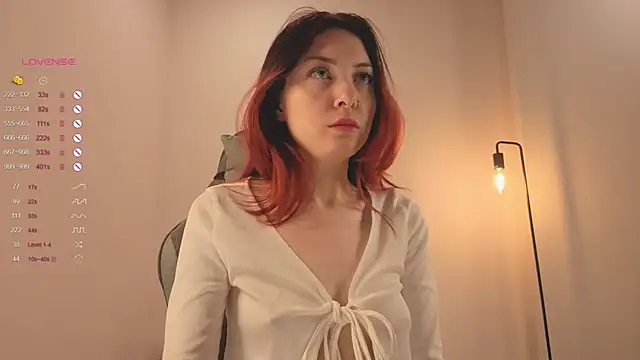 Pussy Dream online show from October 27, 2025, 9:19 pm