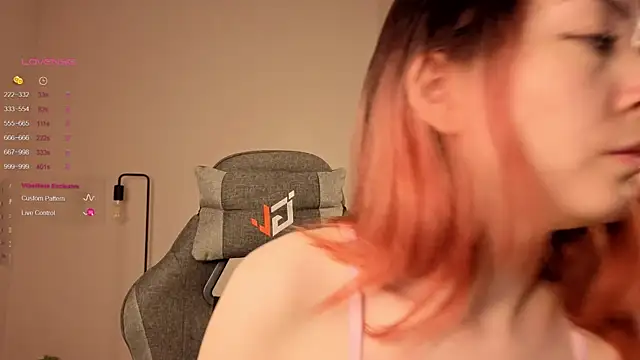 Pussy Dream online show from December 20, 2025, 9:33 pm