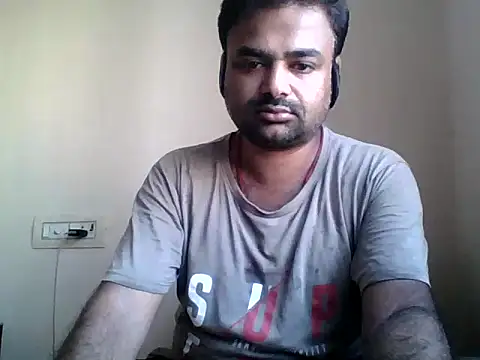 Snapshot of sree4143 chatting on October 13, 2025, 3:39 am sree4143 online show from October 13, 2025, 3:39 am