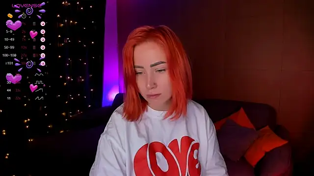 deboramoore online show from March 18, 2026, 1:53 am