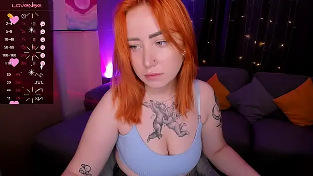 deboramoore online show from July 24, 2026, 1:58 am