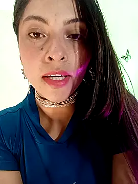 Fox Roxxan online show from November 3, 2025, 1:19 am