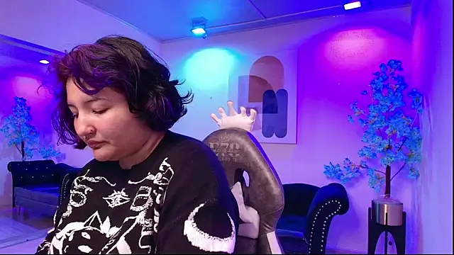 Ritsuka berry online show from December 4, 2025, 2:54 am