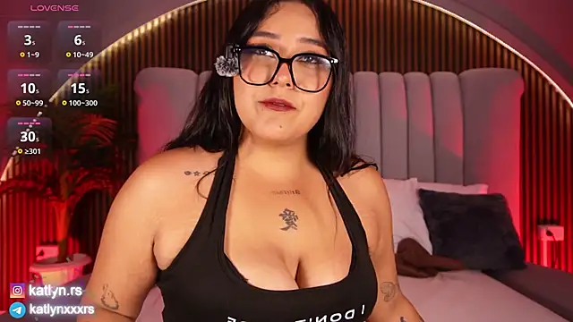 Snapshot of KatlynRous chatting on February 9, 2026, 8:02 pm KatlynRous online show from February 9, 2026, 8:02 pm