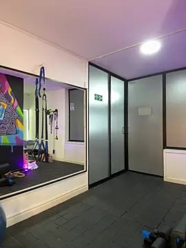 Snapshot of KatlynRous chatting on February 28, 2026, 5:36 pm KatlynRous online show from February 28, 2026, 5:36 pm