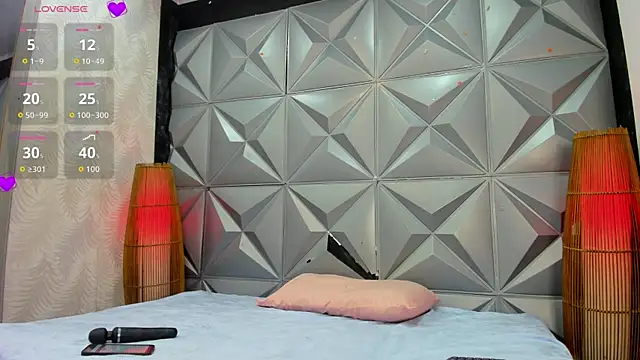 Snapshot of GreciaFox1 chatting on November 10, 2025, 11:20 am GreciaFox1 online show from November 10, 2025, 11:20 am