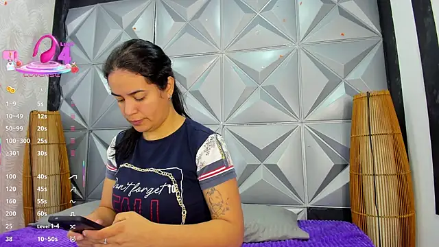 GreciaFox1 online show from January 17, 2026, 11:37 am