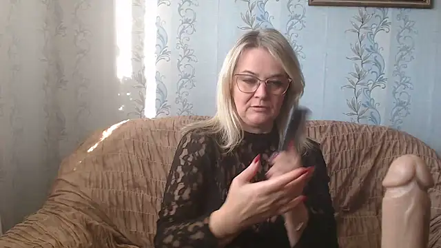 EleanoraDream online show from September 15, 2025, 12:38 pm