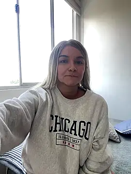 Snapshot of Nova_Gabriela chatting on November 28, 2025, 3:36 pm Nova Gabriela online show from November 28, 2025, 3:36 pm