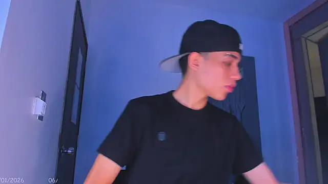 Sebax Young online show from January 6, 2026, 8:45 pm