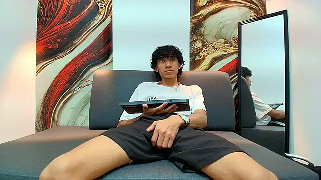 simondwayne online show from April 13, 2026, 7:19 pm