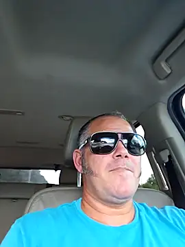 Snapshot of cubanitofeliz40 chatting on October 27, 2025, 8:13 pm cubanitofeliz40 online show from October 27, 2025, 8:13 pm