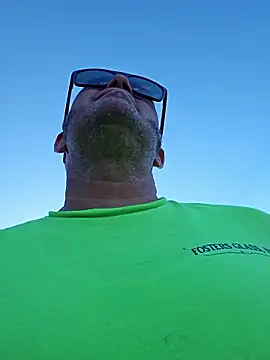 Snapshot of cubanitofeliz40 chatting on October 30, 2025, 9:37 pm cubanitofeliz40 online show from October 30, 2025, 9:37 pm