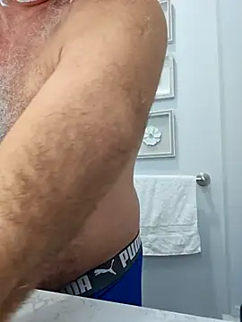 cubanitofeliz40 online show from January 8, 2026, 10:17 am