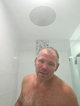 cubanitofeliz40 online show from February 8, 2026, 12:47 am