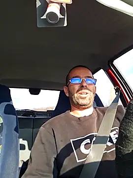 Snapshot of Thomas043 chatting on November 9, 2025, 11:08 am Thomas043 online show from November 9, 2025, 11:08 am