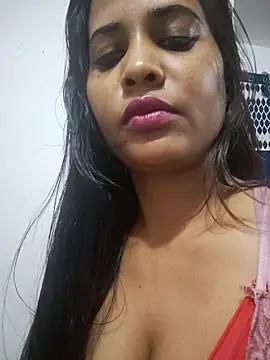 Snapshot of cute_radhikaa chatting on April 8, 2026, 6:19 pm cute radhikaa online show from April 8, 2026, 6:19 pm