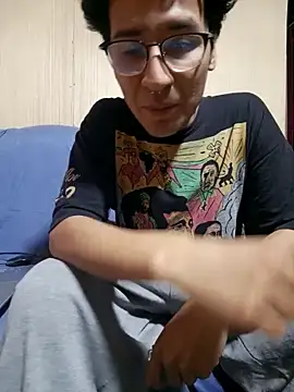 LecheDeSoya666 online show from September 27, 2025, 2:16 am