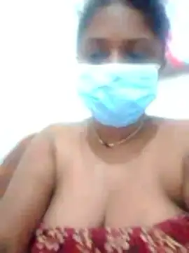 boosypussy online show from June 3, 2026, 11:46 am