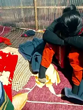 MONiSHA-moni-21 online show from December 20, 2025, 3:19 pm