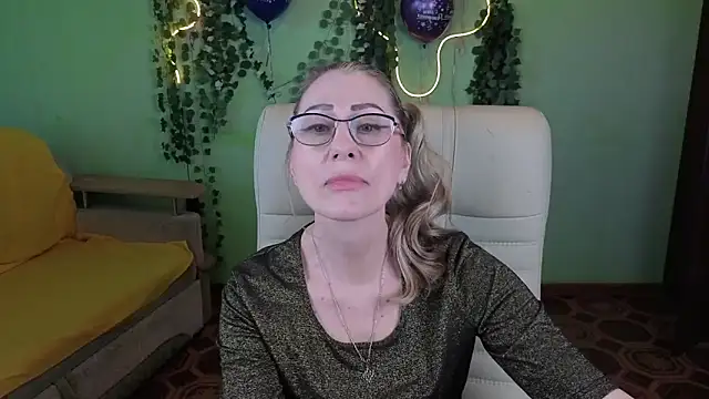 Habibi Honeyy online show from September 14, 2025, 11:53 am