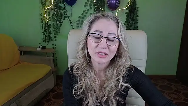 Habibi Honeyy online show from September 18, 2025, 11:01 am