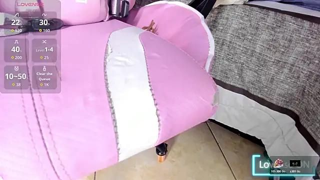 Snapshot of Agatha_Pleasure chatting on November 15, 2025, 12:13 pm Agatha Pleasure online show from November 15, 2025, 12:13 pm