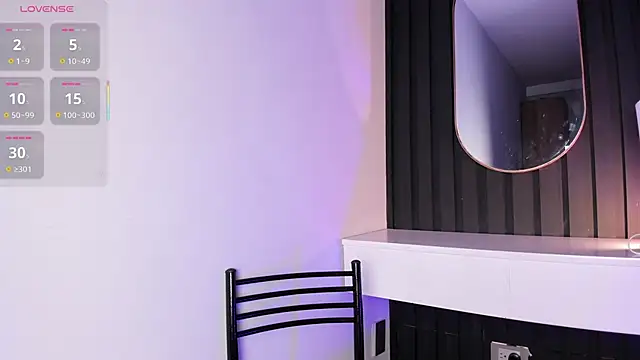 Snapshot of Bella_Williiams chatting on November 22, 2025, 12:15 pm Bella Williiams online show from November 22, 2025, 12:15 pm