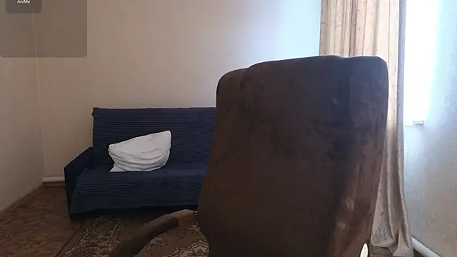 Laura Gol online show from February 2, 2026, 5:06 am