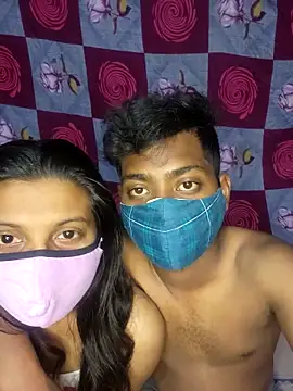 Snapshot of horny_coupl chatting on March 14, 2026, 6:13 pm horny coupl online show from March 14, 2026, 6:13 pm