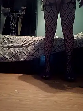 Crossedsissy online show from March 25, 2026, 11:00 pm